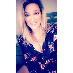 Meet your Posher, Tabitha